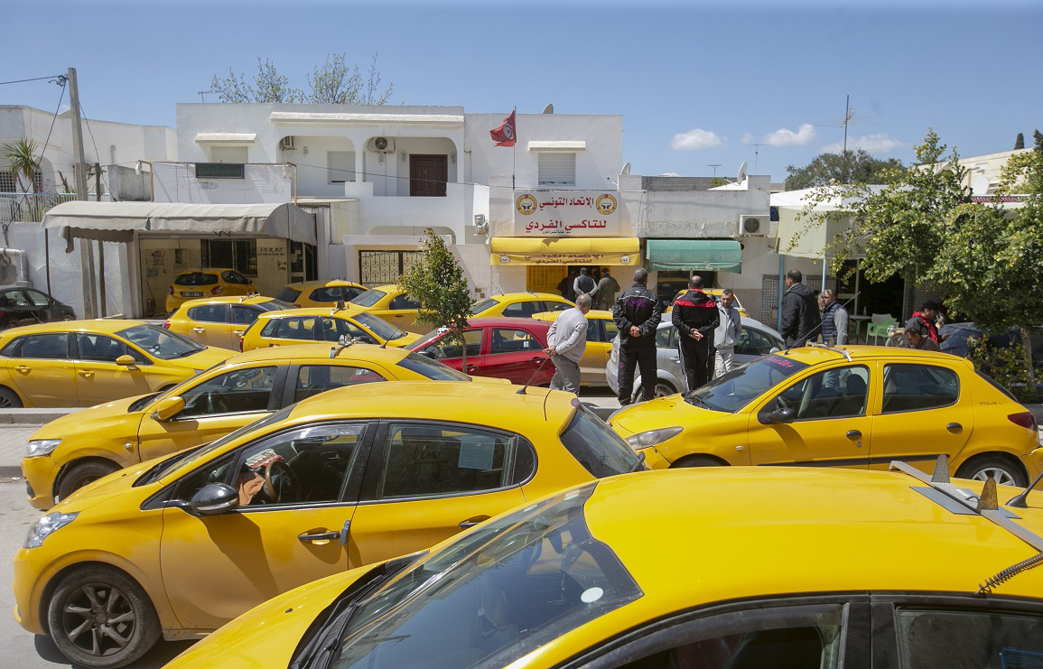 وقفات احتجاجية لأصحاب التاكسي الفردي.. الأسباب والتفاصيل